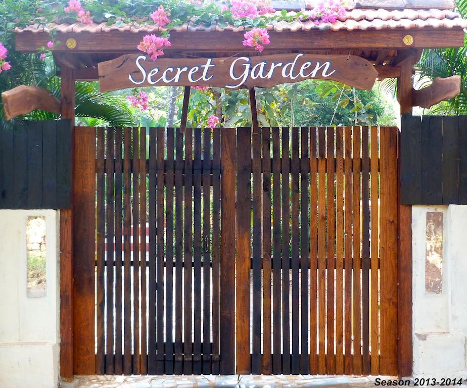 Secret Garden Resort Patnem Beach Exterior photo