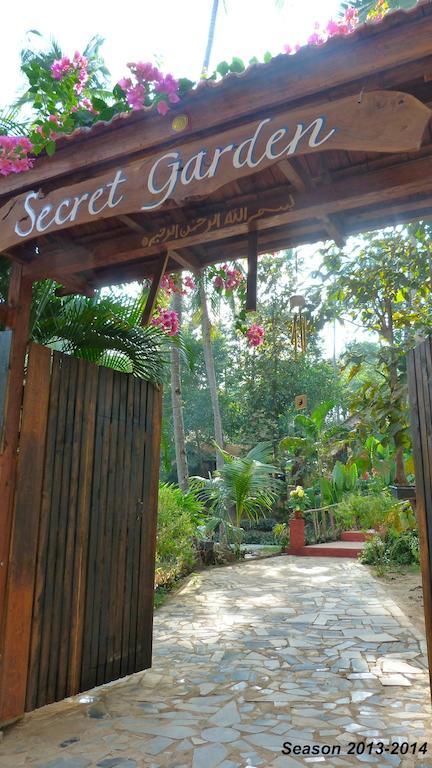 Secret Garden Resort Patnem Beach Exterior photo